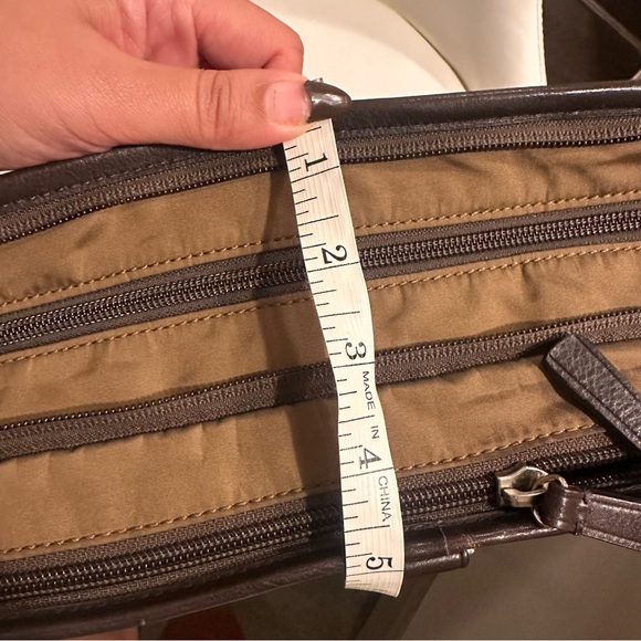 Coach Dark Brown Expandable Leather Briefcase - Picture 15 of 16